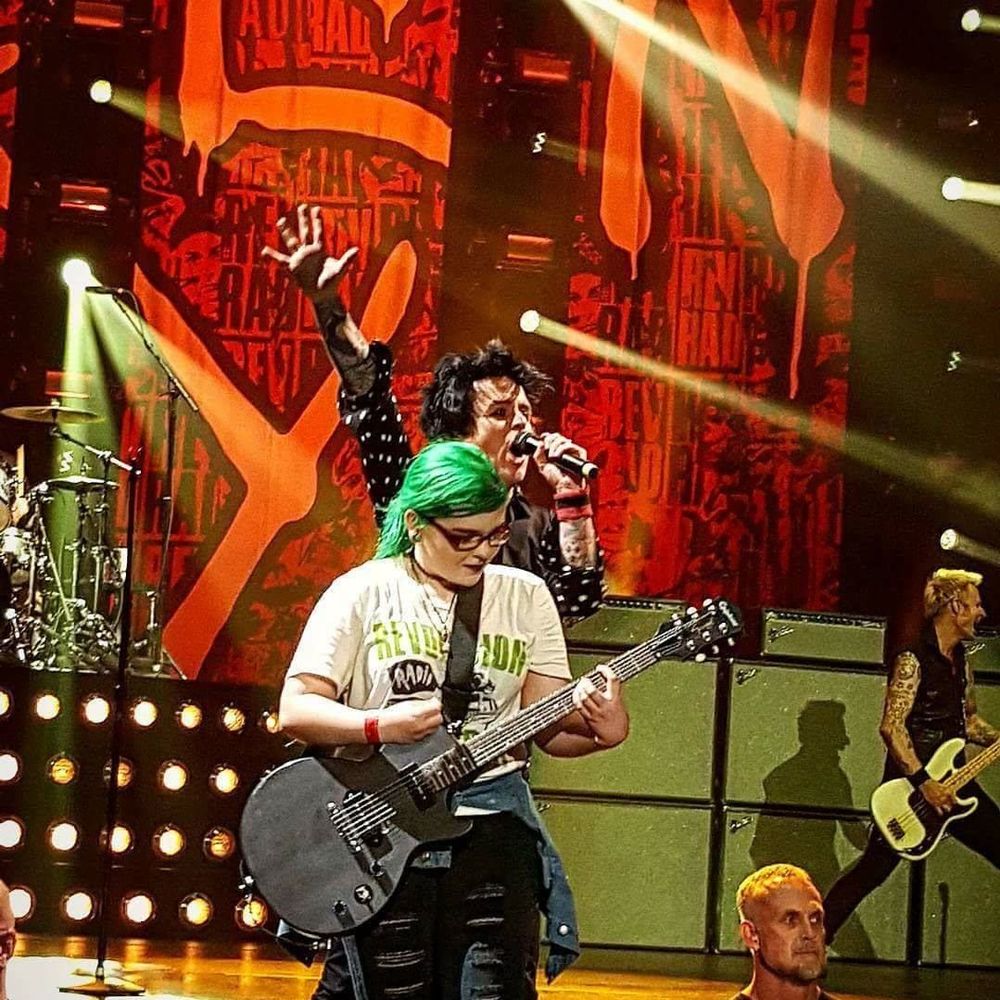 Meet your Posher, Justy